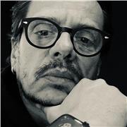 Sblocca il tuo potenziale creativo con lezioni private di Photoshop e arti grafiche!